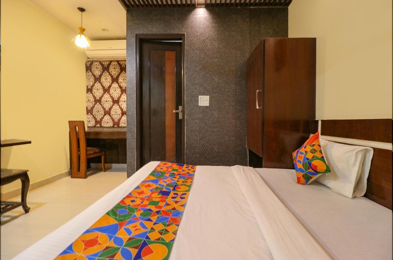 Staybook Hotel Aira New Delhi Railway Station Paharganj Eksteriør bilde