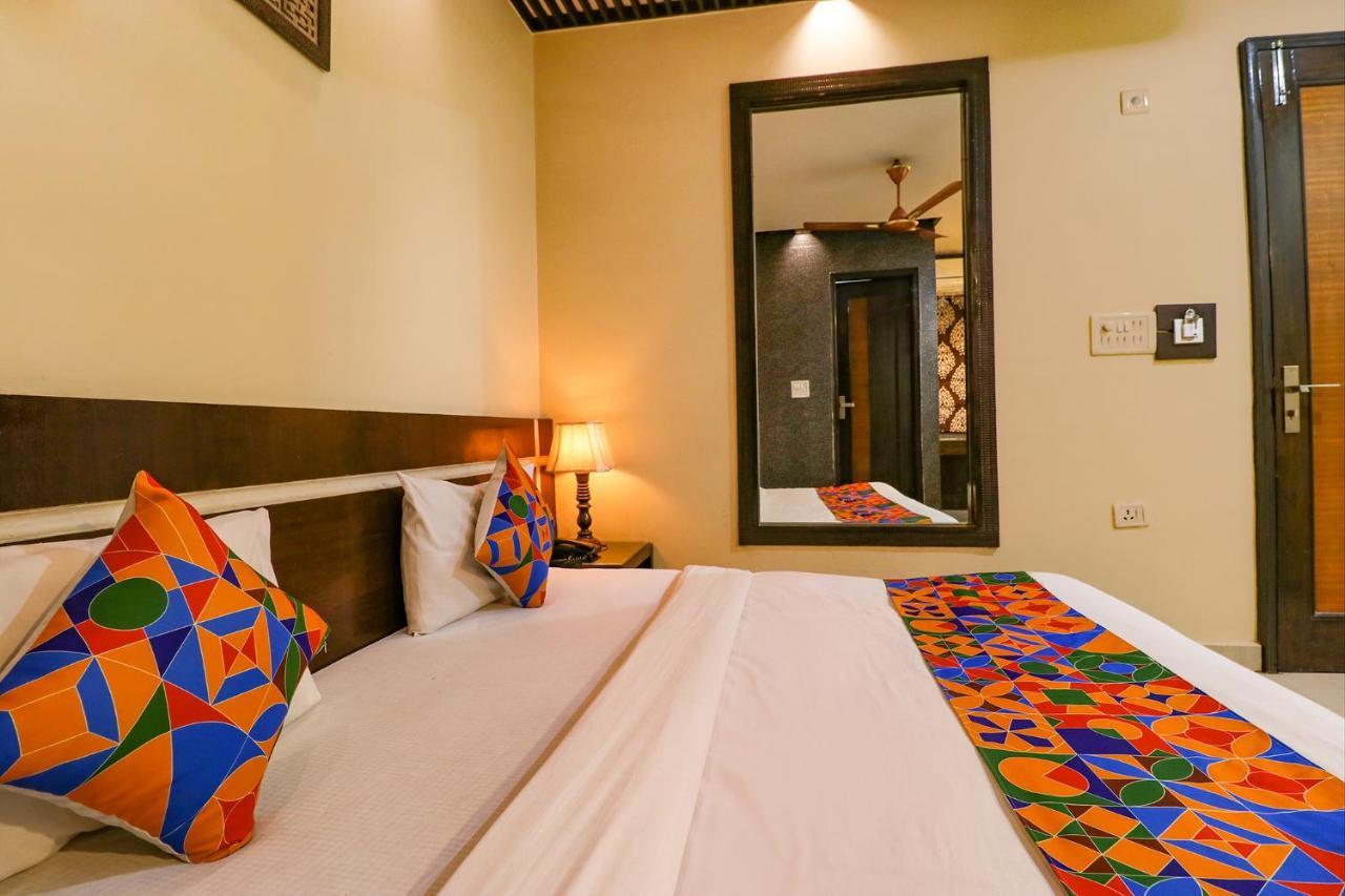 Staybook Hotel Aira New Delhi Railway Station Paharganj Eksteriør bilde