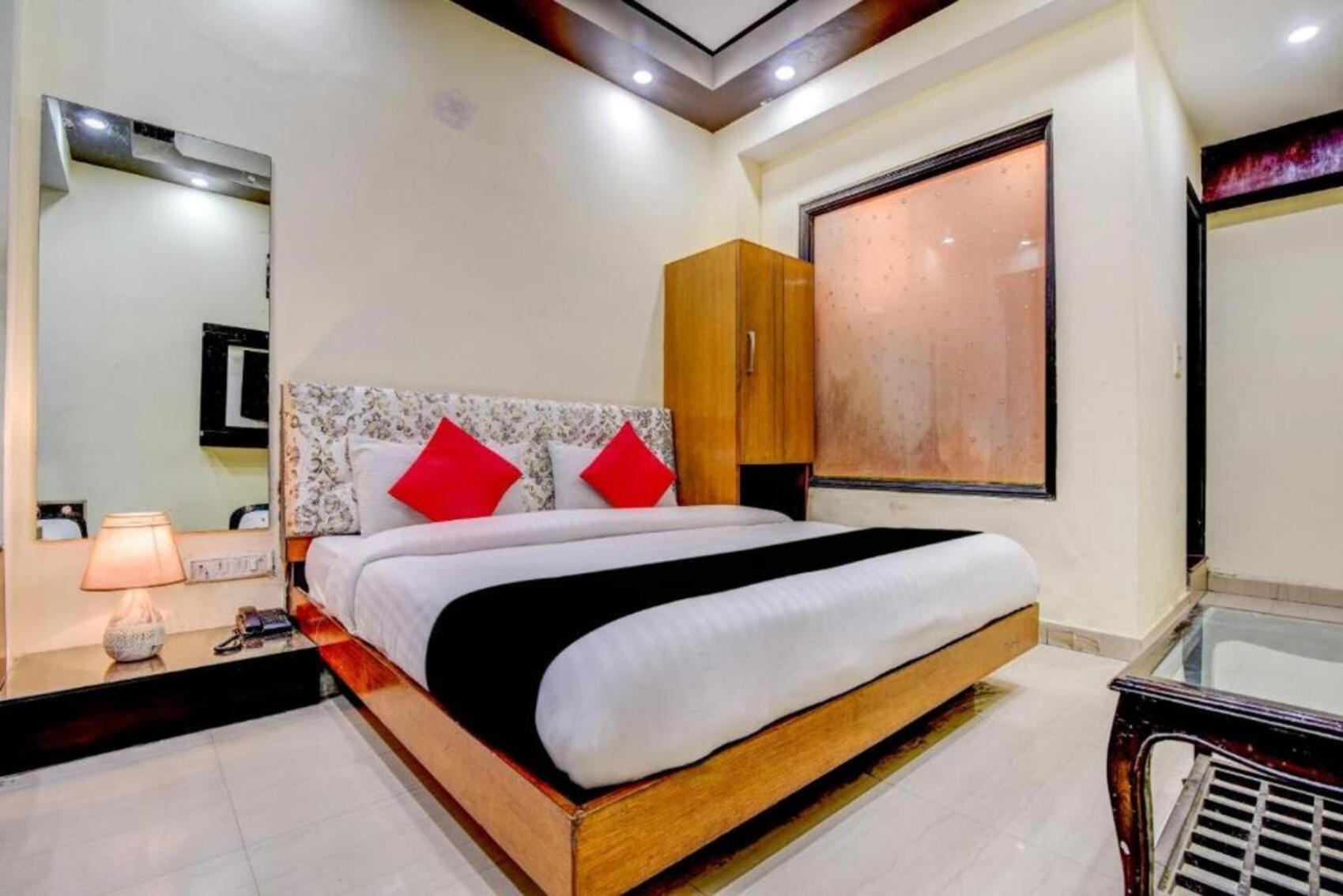 Staybook Hotel Aira New Delhi Railway Station Paharganj Eksteriør bilde